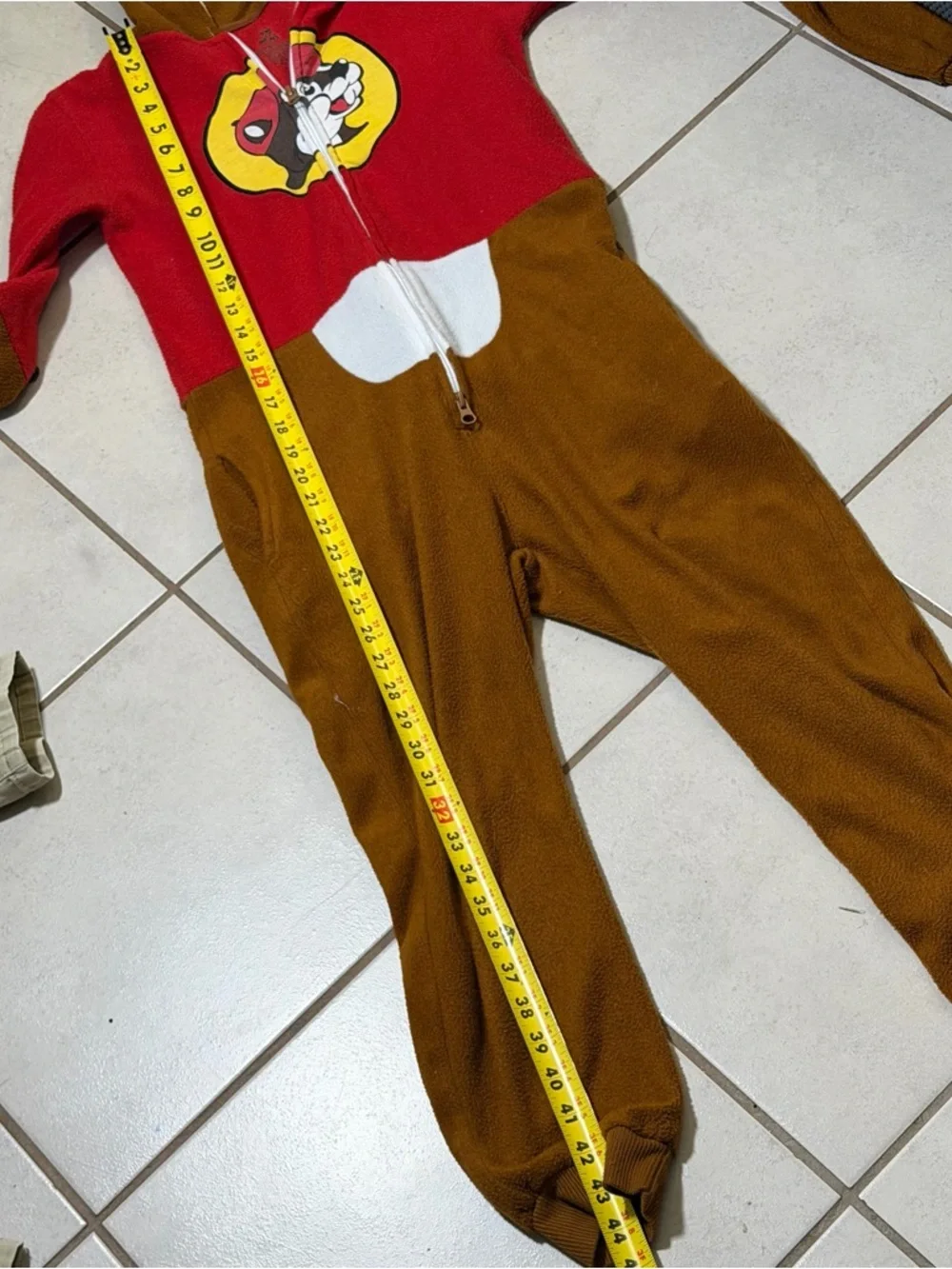 Buc-ee's Kids Unisex Red & Brown Fleece Onesie Logo Pajama size XS/S‎